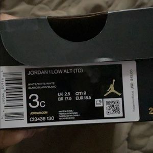 Jordan 1 low 3c
